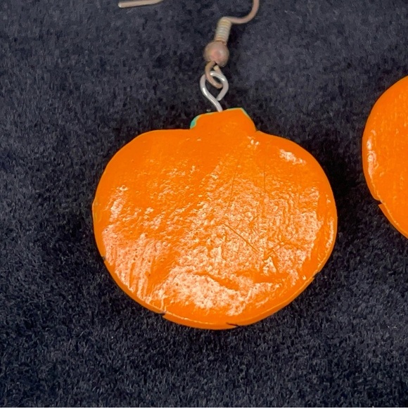 Vintage 90’s Halloween Earrings Jackolantern Wooden Painted Orange Goth Fun - Picture 6 of 10